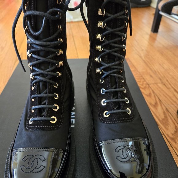 Chanel Restless boots Lace up size 37pp - Picture 4 of 12